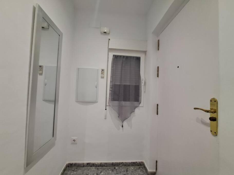 Apartment Altamira White & Bright *
